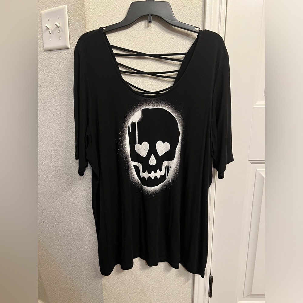 Torrid Skull Top